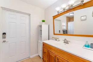 1183 SE 1st Way, Deerfield Beach, FL 33441 - Photo 11