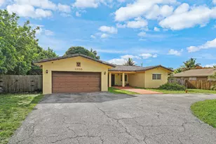 1200 NW 4th Ave, Boca Raton, FL 33432 - Photo 9