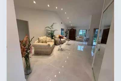 6105 Via Laguna Lane, Boca Raton, FL 33433 - Photo 13