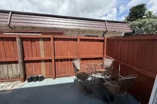 320 SW 1st St, Pompano Beach, FL 33060 - Photo 5