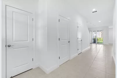 540 Sanderling Circle, Deerfield Beach, FL 33442 - Photo 21
