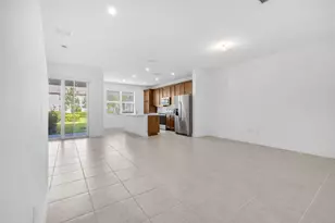 540 Sanderling Cir, Deerfield Beach, FL 33442 - Photo 7