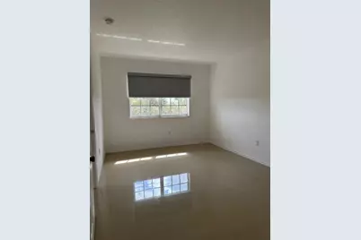 11600 SW 2nd Street #18304, Pembroke Pines, FL 33025 - Photo 15
