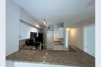 7832 Sonoma Springs Circle #201, Lake Worth, FL 33463 - Photo 5