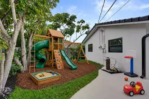 5561 NE 26th Ave, Fort Lauderdale, FL 33308 - Photo 19