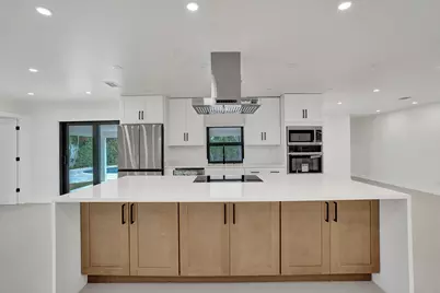 5561 NE 26th Avenue, Fort Lauderdale, FL 33308 - Photo 3