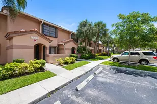 10691 NW 14th St, Plantation, FL 33322 - Photo 3