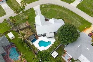 697 SW Jeanne Ave, Port Saint Lucie, FL 34953 - Photo 31