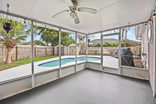 697 SW Jeanne Ave, Port Saint Lucie, FL 34953 - Photo 25