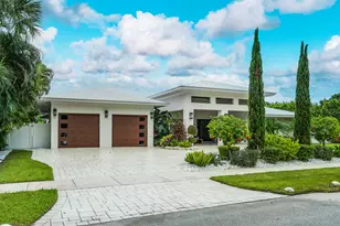 1117 Lake Dr, Delray Beach, FL 33444 - Photo 3
