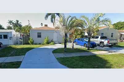 1824 Roosevelt Street #B, Hollywood, FL 33020 - Photo 11