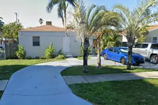 1824 Roosevelt St, Hollywood, FL 33020 - Photo 11