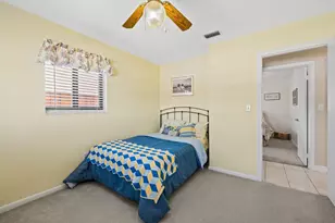 1720 NW 105th Ave, Pembroke Pines, FL 33026 - Photo 17