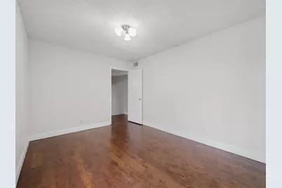 105 Woodland Road, Palm Springs, FL 33461 - Photo 27