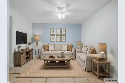 105 Woodland Road, Palm Springs, FL 33461 - Photo 9