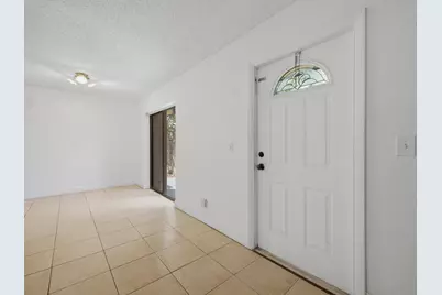 105 Woodland Road, Palm Springs, FL 33461 - Photo 7