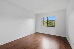 105 Woodland Rd, Palm Springs, FL 33461 - Photo 27