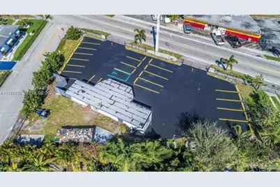 820 Foster Road, Hallandale Beach, FL 33009 - Photo 3