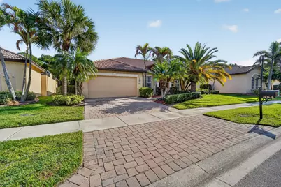 854 SW St Tropez Court, Port Saint Lucie, FL 34986 - Photo 3