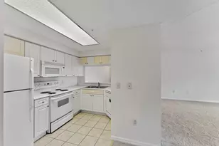 2727 Anzio Ct, Palm Beach Gardens, FL 33410 - Photo 7