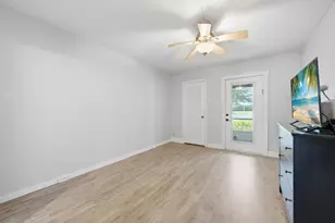 1048 Lincoln C, Boca Raton, FL 33434 - Photo 11