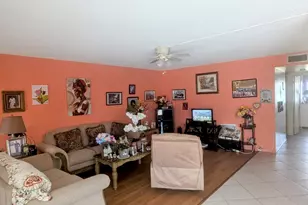 [Address not provided], West Palm Beach, FL 33417 - Photo 1