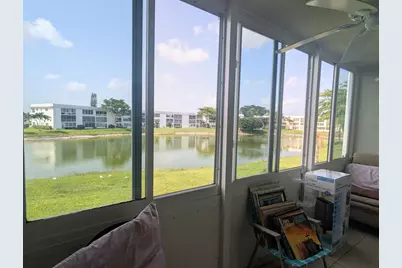205 Wellington M, West Palm Beach, FL 33417 - Photo 11