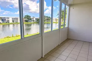 205 Wellington M, West Palm Beach, FL 33417 - Photo 11