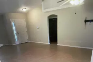 435 SW Lakota Ave, Port Saint Lucie, FL 34953 - Photo 9