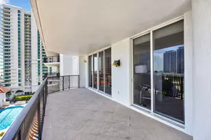 100 S Birch Rd, Fort Lauderdale, FL 33316 - Photo 11