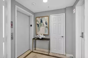 100 S Birch Rd, Fort Lauderdale, FL 33316 - Photo 17