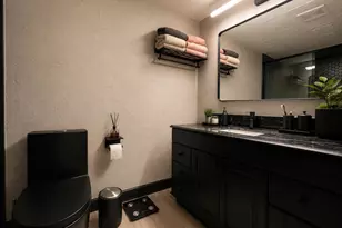 1650 NE 115th St, Miami, FL 33181 - Photo 13