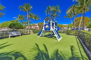 2805 Veronia Dr, Palm Beach Gardens, FL 33410 - Photo 65