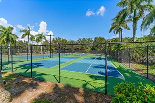 2805 Veronia Dr, Palm Beach Gardens, FL 33410 - Photo 51