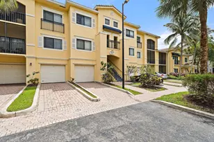 2805 Veronia Dr, Palm Beach Gardens, FL 33410 - Photo 3