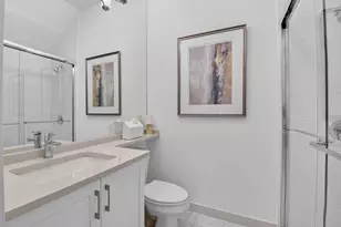 8270 Essex Country Clb Dr, Boca Raton, FL 33434 - Photo 37