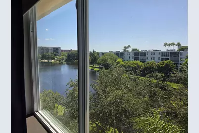 2106 S Cypress Bend Drive #510, Pompano Beach, FL 33069 - Photo 9