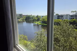 2106 S Cypress Bend Dr, Pompano Beach, FL 33069 - Photo 13