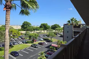 2106 S Cypress Bend Dr, Pompano Beach, FL 33069 - Photo 27