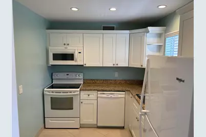 705 Lori Drive #210, Palm Springs, FL 33461 - Photo 9