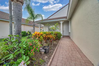 113 NW Swann Mill Circle, Port Saint Lucie, FL 34986 - Photo 3