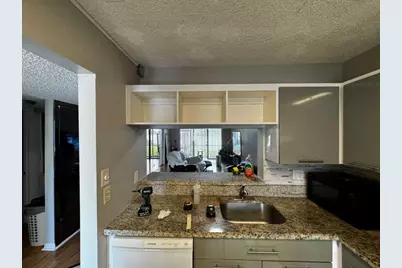 11318 Taft Street, Pembroke Pines, FL 33026 - Photo 5