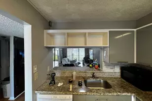 11318 Taft St, Pembroke Pines, FL 33026 - Photo 5