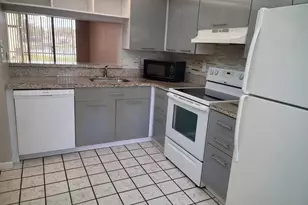 11318 Taft St, Pembroke Pines, FL 33026 - Photo 3