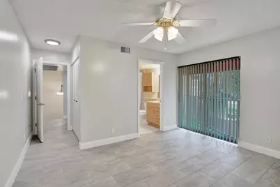 4260 Village Drive #D, Delray Beach, FL 33445 - Photo 23