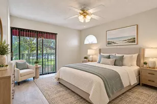 4260 Village Dr, Delray Beach, FL 33445 - Photo 11