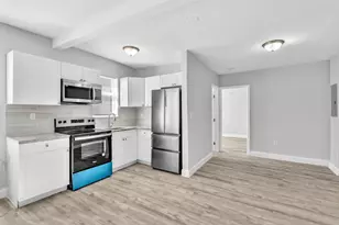 1142 SW 4th St, Miami, FL 33130 - Photo 1