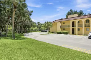 824 SW 9th St Cir, Boca Raton, FL 33486 - Photo 19