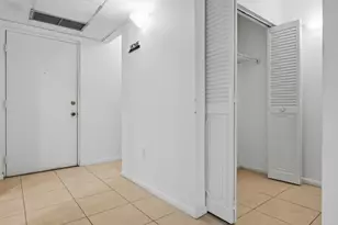 824 SW 9th St Cir, Boca Raton, FL 33486 - Photo 11