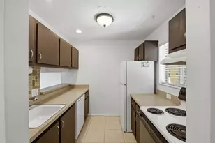 824 SW 9th St Cir, Boca Raton, FL 33486 - Photo 9